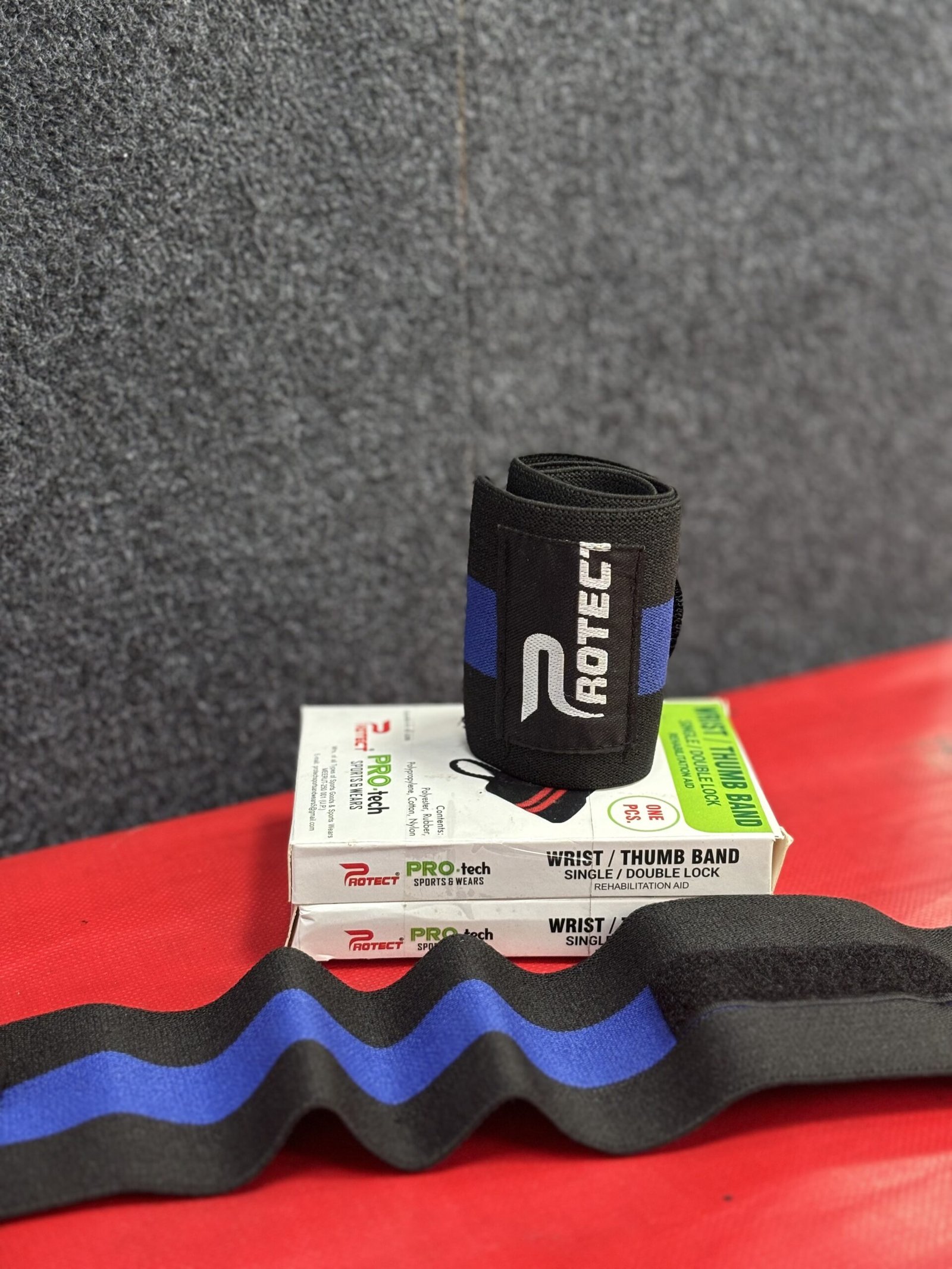 Premium Wrist Supporter (Red & Blue) - Image 5